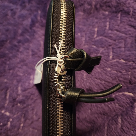 NWT Charming Charlie Wallet - Picture 2 of 4